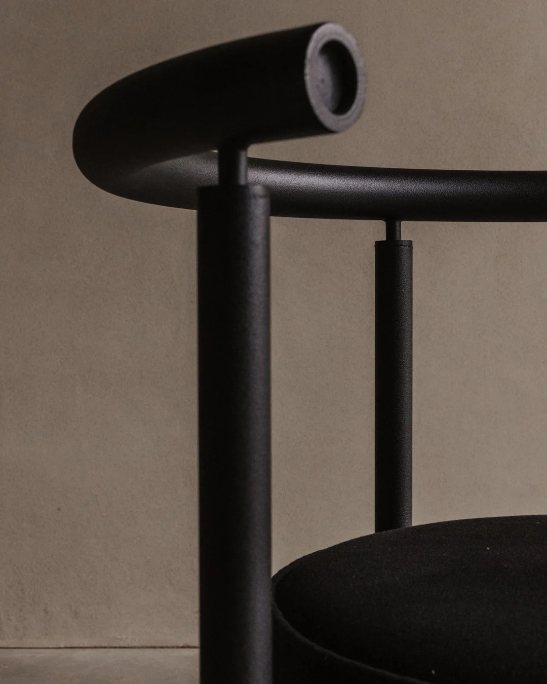 Philippe Starck - Miss Dorn Chair — Bicci de' Medici